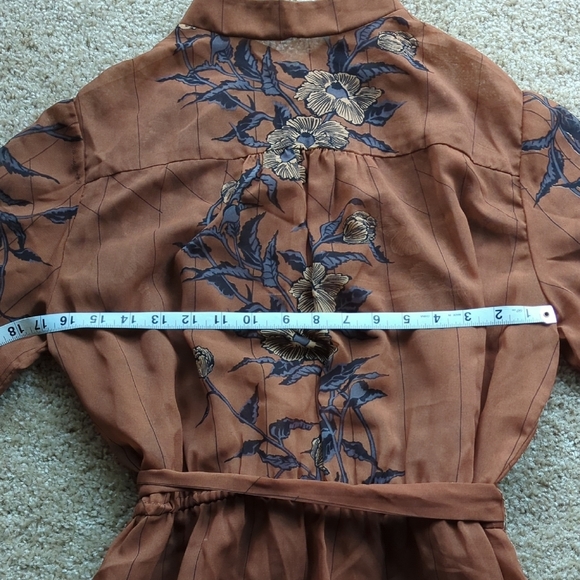 Vintage Floral Embroidered Brown Dress - Picture 8 of 11